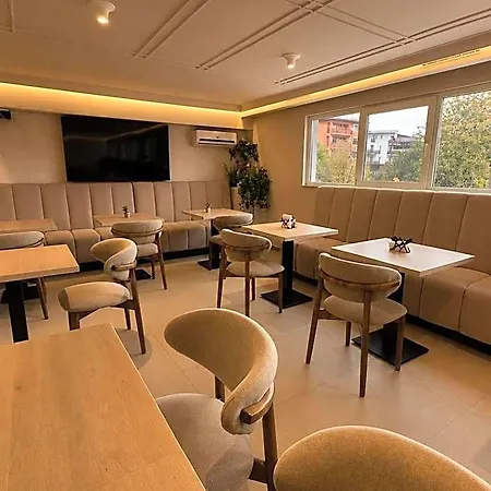 Gala Hotel 3*