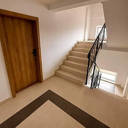 Gala 3*